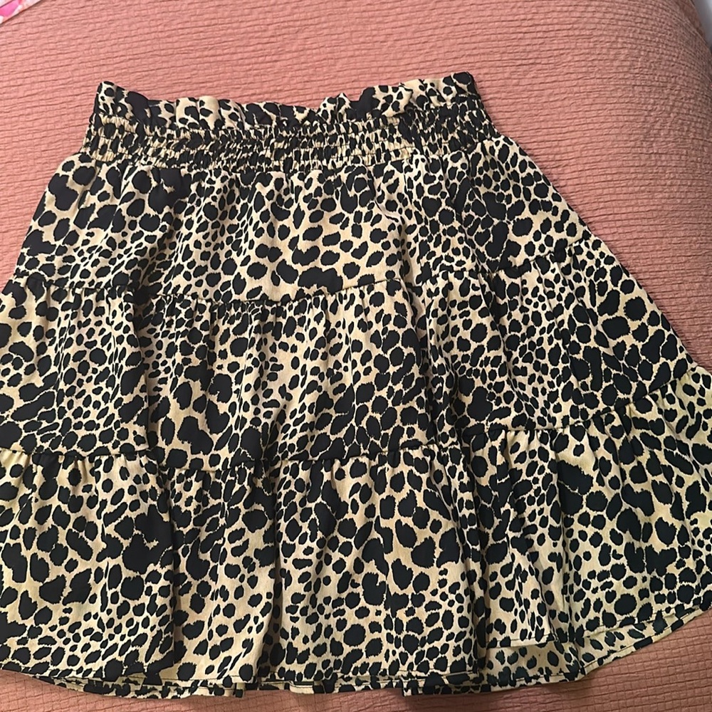 Leopard print mini skirt